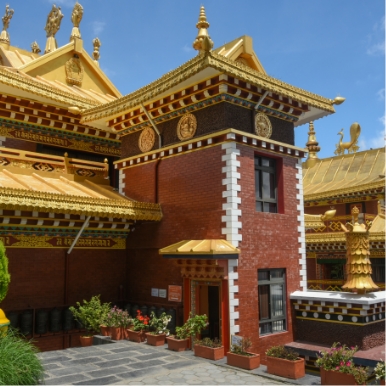 Hike to Namobuddha