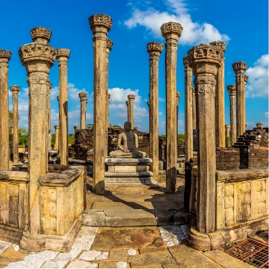 Visit ancient cities of Panduwasnuwara & Anuradhapura